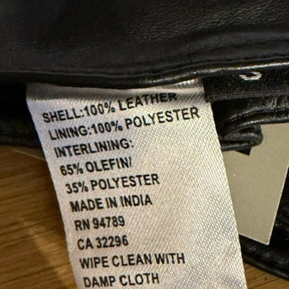 Black leather gloves with Thinsulate - NWT - Picture 16 of 16